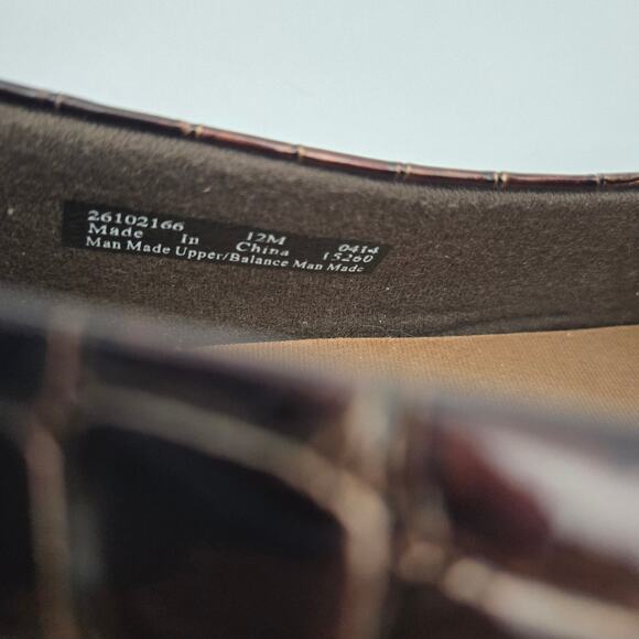 Clarks Gael Angora Womens Brown Croc Embossed Leather Comfort Loafers size 12 - Picture 6 of 9